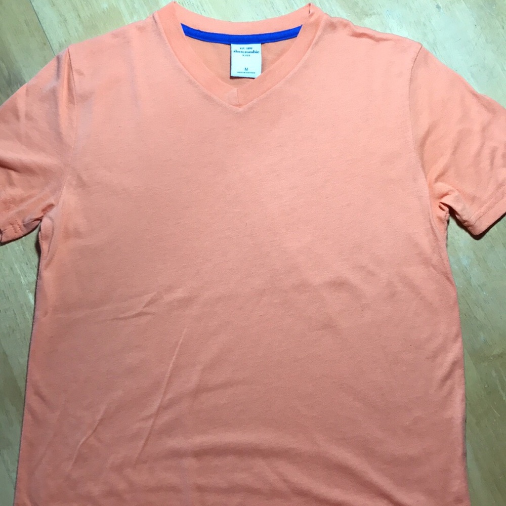 Abercrombie Kids V-Neck - Picture 1 of 2